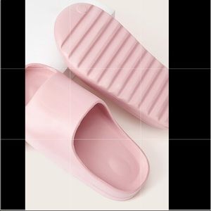 Pink Slide & Flip Flop